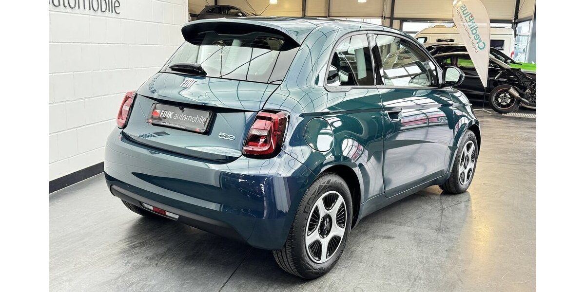 Fiat 500e Action Carplay Android Automatik 1.Hand 25.950 km 13.440 &euro; Lich 35423