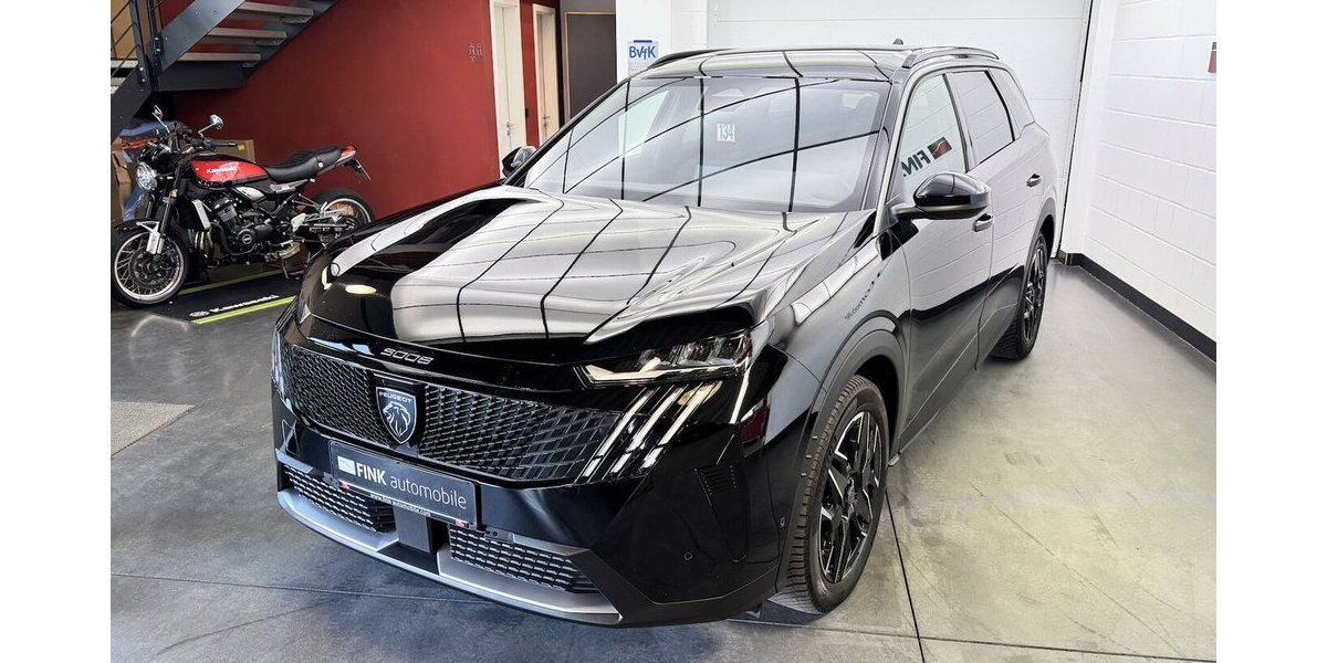 Peugeot 5008 145 Mild Hybrid Allure7 Sitzer LED 360°Cam 35.800 km 28.760 &euro; Lich 35423