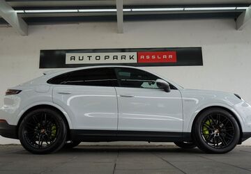 Porsche Cayenne 19.350 km 105.880 &euro; Asslar 35614