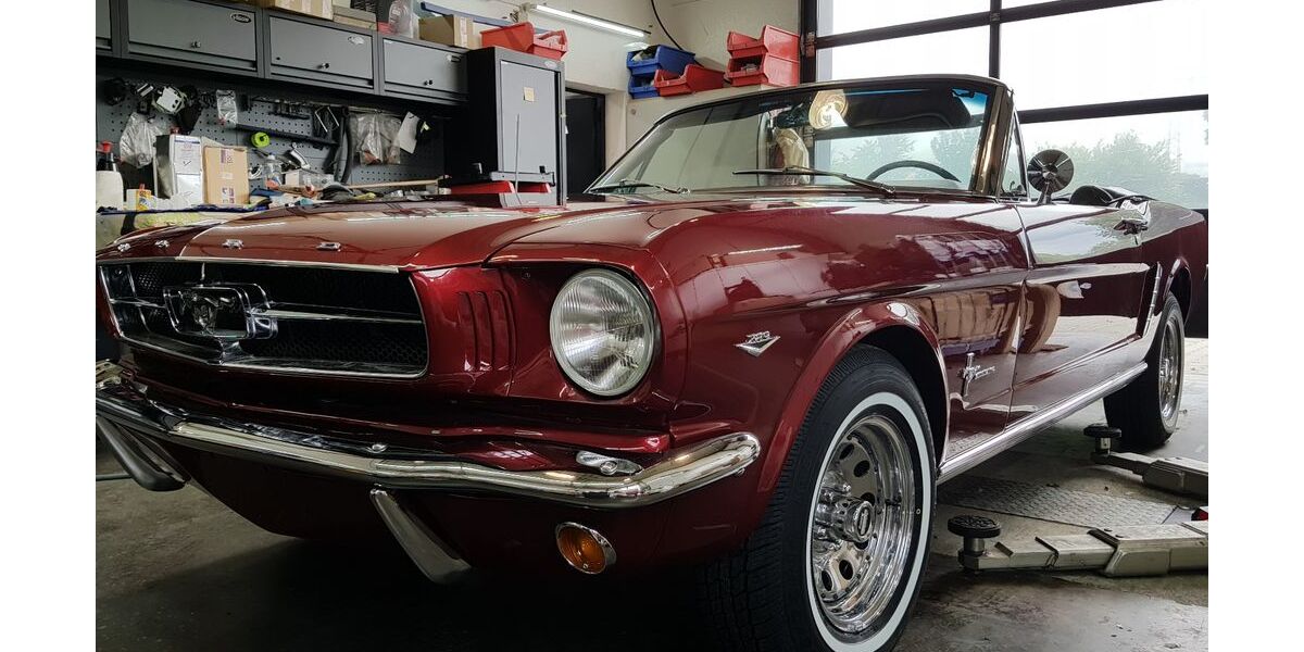 Ford Mustang 1.500 km 72.000 &euro; Kölschhausen 35630