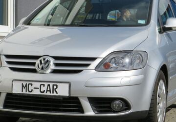 VW Golf 73.903 km 4.990 &euro; Heuchelheim 35452