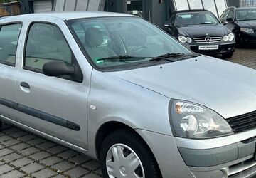 Renault Clio 141.000 km 2.200 &euro; Butzbach 35510