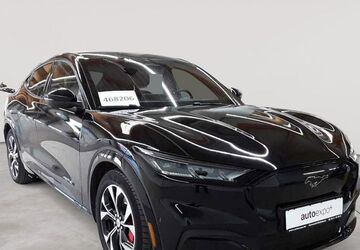 Ford Mustang Mach-E 73.139 km 29.989 &euro; Fernwald-Steinbach 35463