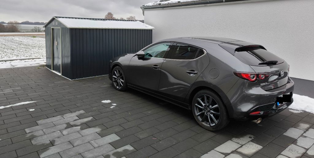 Mazda 3 58.500 km 22.900 &euro; Schöffengrund 35641