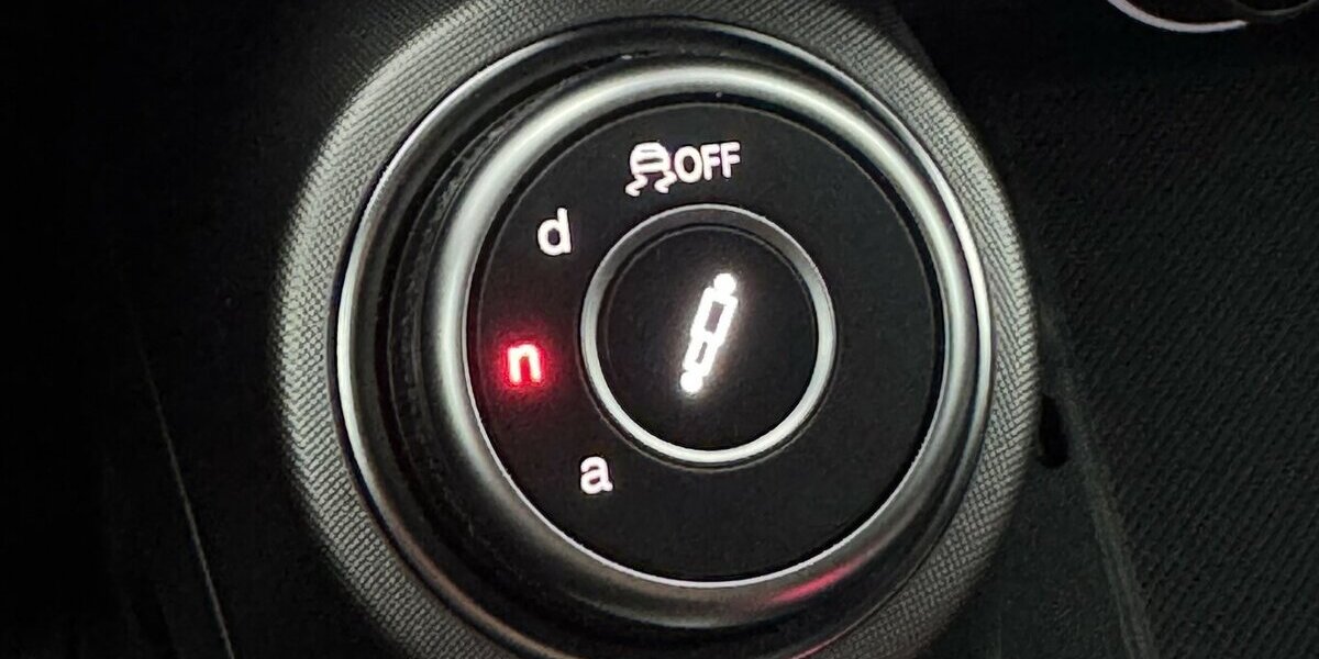 Alfa Romeo Tonale 1.5 Veloce 48 V Hybrid LED CarPlay 11.980 km 27.220 &euro; Lich 35423