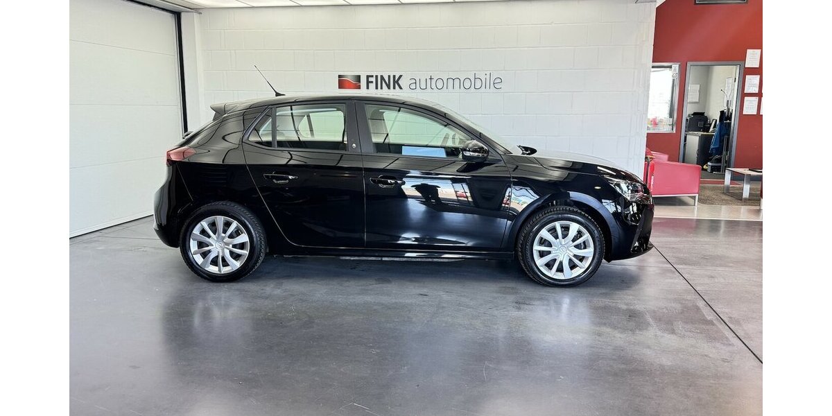 Opel Corsa e Edition 1.Hand 50 kWh Carplay Tempomat 24.400 km 14.720 &euro; Lich 35423