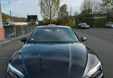 Audi A5 98.035 km 31.900 &euro; Dillenburg 35683