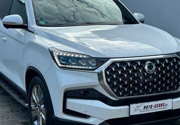 SsangYong REXTON 77.000 km 31.999 &euro; Münzenberg Gambach 35516