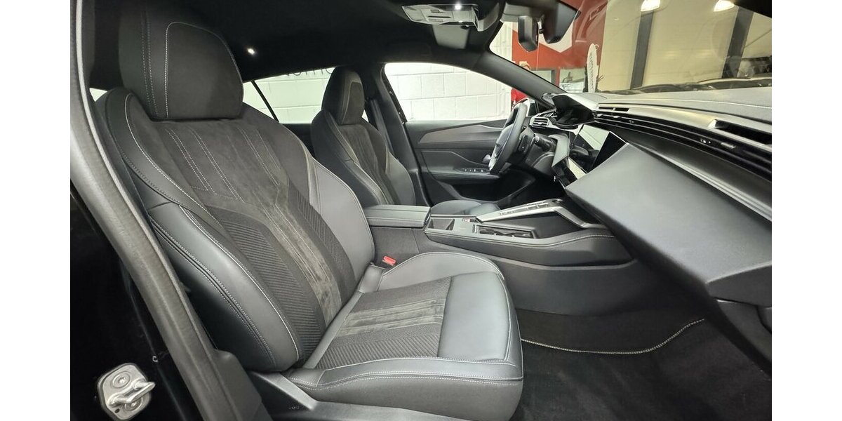 Peugeot 408 GT 145 Hybrid DSC6 Massage 360° Cam 21.700 km 26.950 &euro; Lich 35423