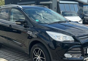 Ford Kuga 113.000 km 9.900 &euro; Butzbach 35510