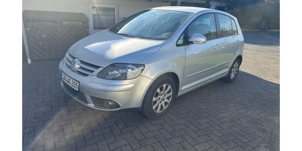 VW Golf Plus 68.900 km 6.500 &euro; Braunfels 35619