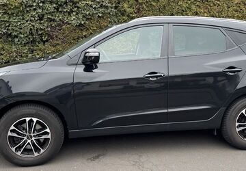 Hyundai ix35 123.500 km 7.950 &euro; Heuchelheim bei Gießen 35452