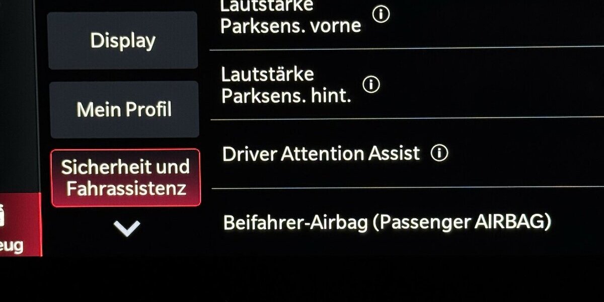 Alfa Romeo Tonale 1.6 VGT-D Sprint ACC Sitzheizung 12.000 km 23.285 &euro; Lich 35423