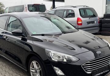 Ford Focus 75.000 km 12.900 &euro; Butzbach 35510
