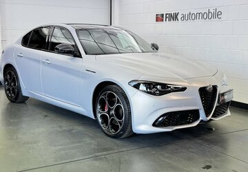 Alfa Romeo Giulia 2.0 Competizione Q4 Turbo Panoramadach 17.100 km 38.460 &euro; Lich 35423