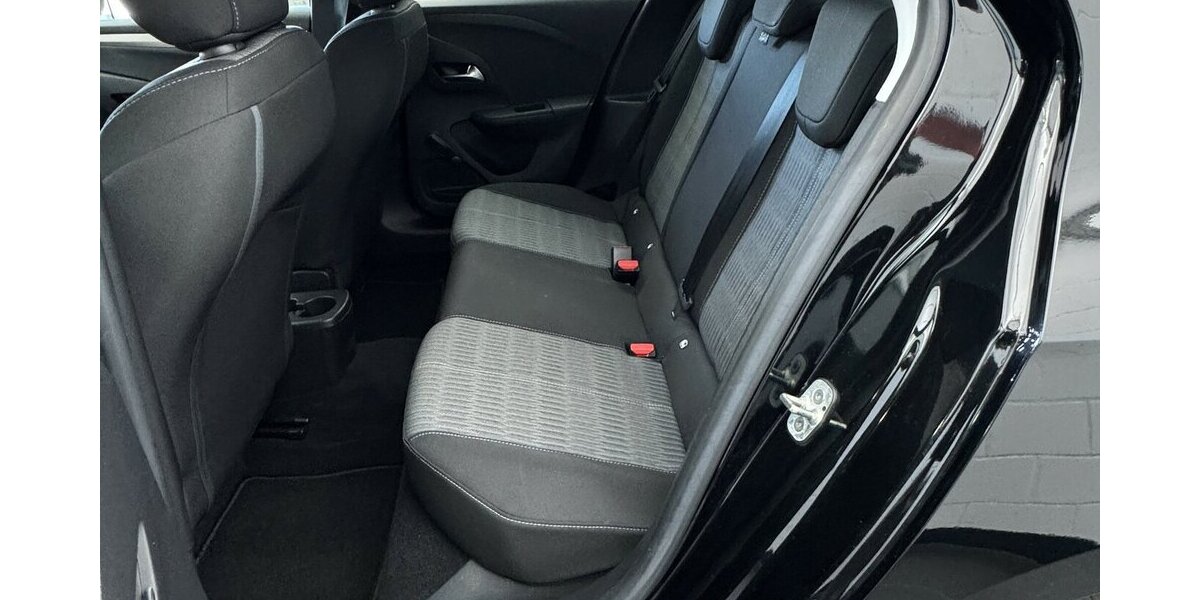 Opel Corsa e Edition 1.Hand 50 kWh Carplay Tempomat 24.400 km 14.720 &euro; Lich 35423