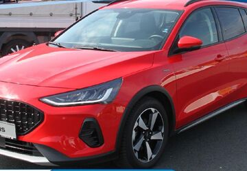 Ford Focus 11.400 km 24.980 &euro; Mittenaar 35756