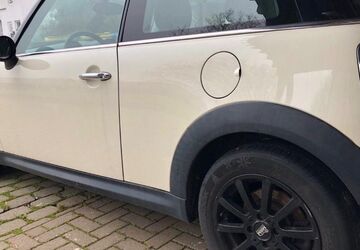 Mini ONE 210.000 km 2.950 &euro; Ehringshausen 35630