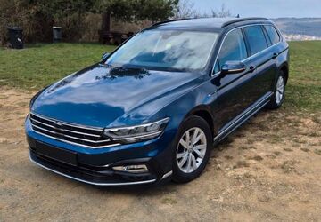VW Passat Variant 91.000 km 22.490 &euro; Asslar 35614