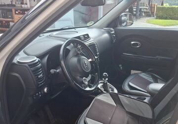 Kia Soul 121.000 km 9.200 &euro; Grävenwiesbach 61279