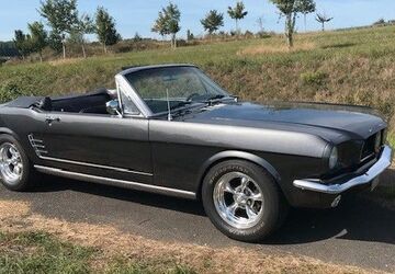 Ford Mustang 4.500 km 75.000 &euro; Runkel 65594