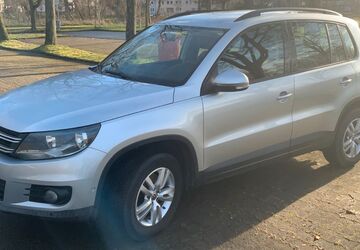 VW Tiguan 156.000 km 6.980 &euro; Wetzlar 35576