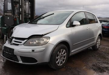 VW Golf 156.252 km 990 &euro; Lollar 35457