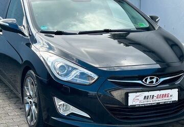 Hyundai i40 265.000 km 4.999 &euro; Münzenberg Gambach 35516