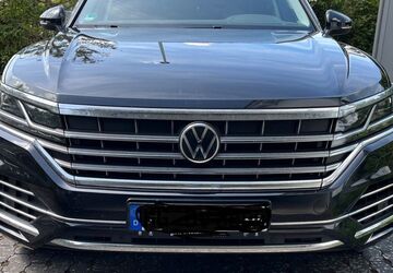 VW Touareg 39.000 km 48.800 &euro; Usingen 61250