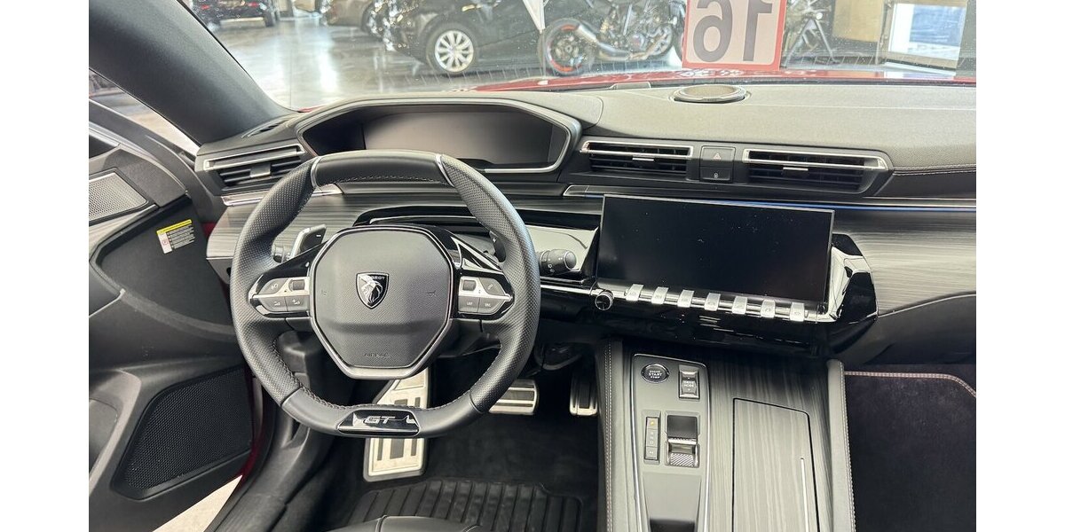 Peugeot 508 SW GT 130 Puretech FULL LED NACHTSICHT 43.900 km 23.985 &euro; Lich 35423