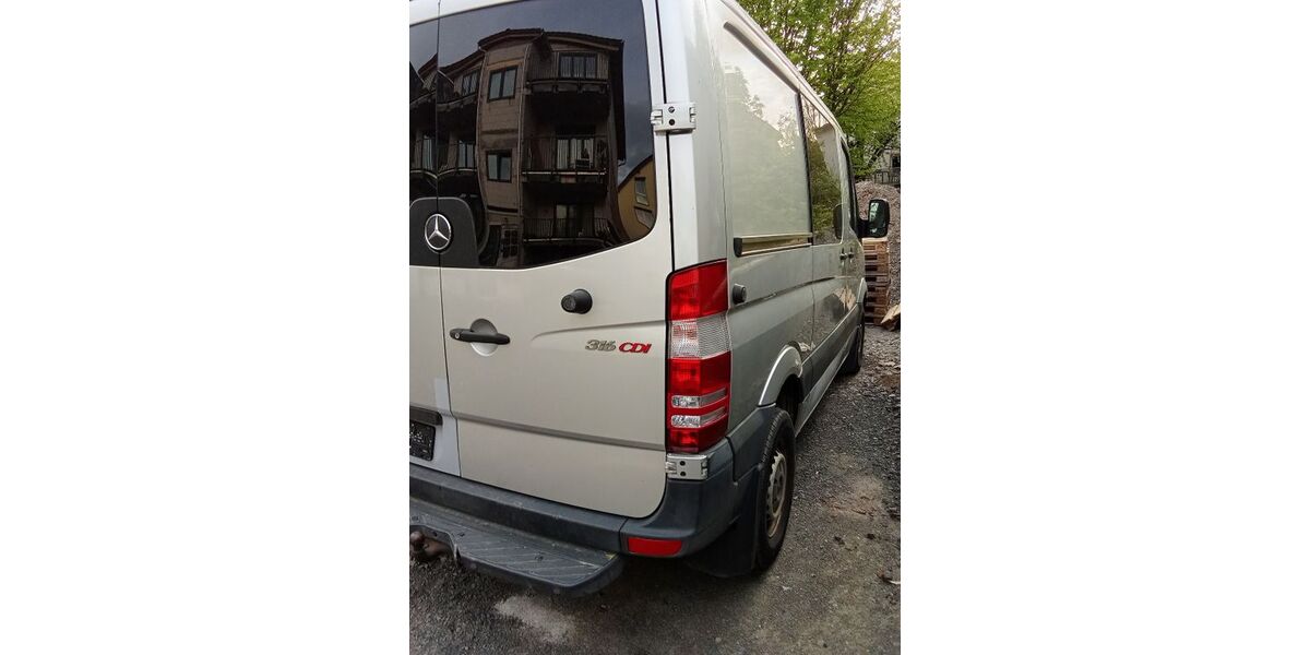Mercedes-Benz Sprinter 192.000 km 3.850 &euro; Giessen 35390