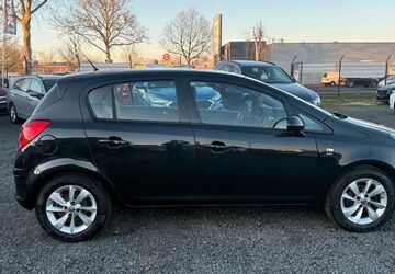 Opel Corsa 111.000 km 5.300 &euro; Lollar 35457