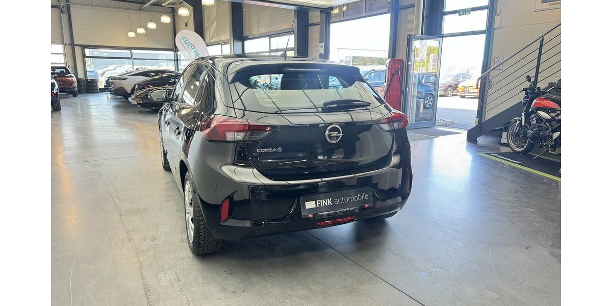 Opel Corsa e Edition 1.Hand 50 kWh Carplay Tempomat 24.400 km 14.720 &euro; Lich 35423