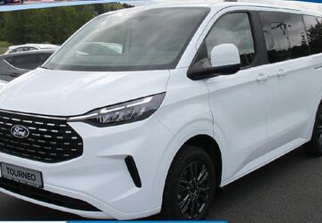 Ford Tourneo Custom 16.400 km 43.990 &euro; Mittenaar 35756