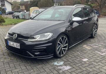 VW Golf 115.000 km 21.700 &euro; Manderbach 35685