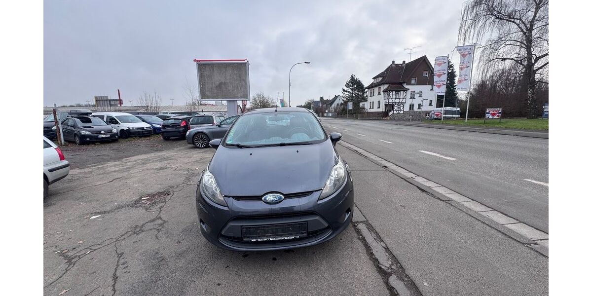 Ford Fiesta 204.000 km 3.500 &euro; Hungen 35410