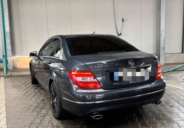 Mercedes-Benz C 350 199.999 km 8.500 &euro; Weilburg 35781