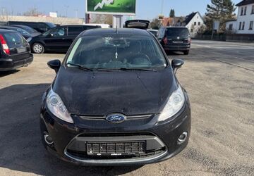 Ford Fiesta 176.517 km 4.400 &euro; Hungen 35410