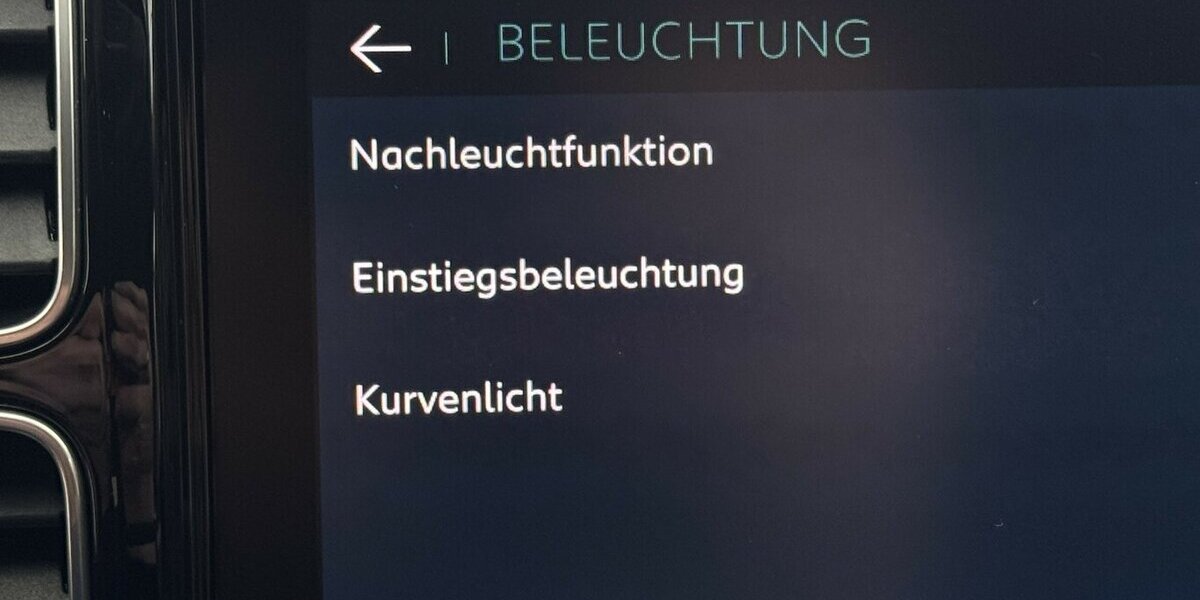 Citroen C5 Aircross Hybrid 225 EAT Feel Pack LED Carplay 11.999 km 20.885 &euro; Lich 35423