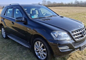Mercedes-Benz ML 350 185.000 km 14.200 &euro; Reiskirchen 35447