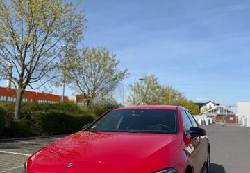 Mercedes-Benz A 180 167.884 km 18.200 &euro; Frankfurt 60327