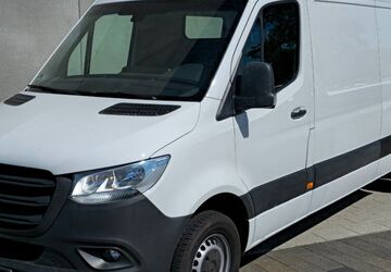 Mercedes-Benz Sprinter 216.000 km 15.999 &euro; Wetzlar 35576