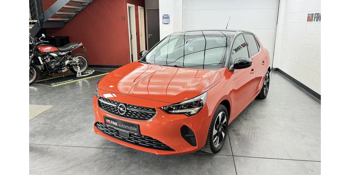Opel Corsa e Elegance 1.Hand 50 kWh Carplay Sitzhzg 23.400 km 16.890 &euro; Lich 35423