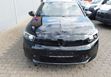 Opel Corsa 4.200 km 25.900 &euro; Villmar 65606