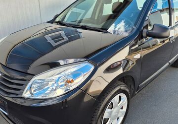 Dacia Sandero 191.000 km 1.290 &euro; Usingen 61250