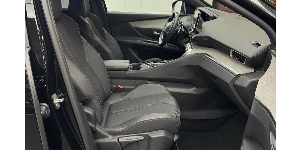 Peugeot 5008 GT 130 Puretech EAT8 Sitzheizung 34.900 km 23.980 &euro; Lich 35423