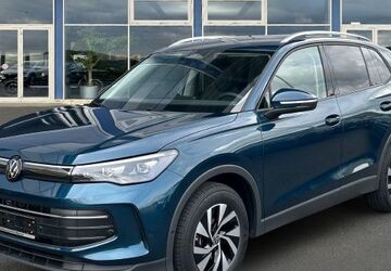 VW Tiguan 14.269 km 33.990 &euro; Herborn 35745