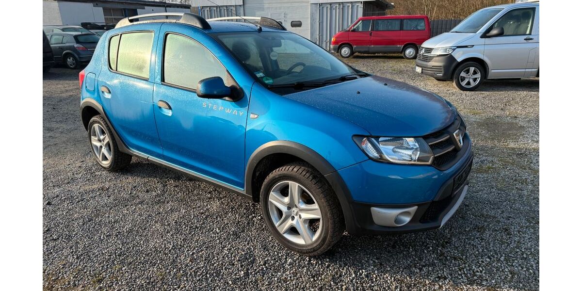 Dacia Sandero 92.000 km 5.700 &euro; Linden 35440