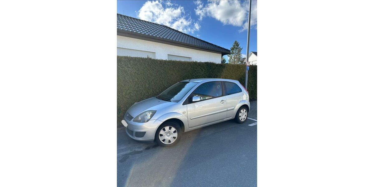 Ford Fiesta 228.275 km 550 &euro; Butzbach 35510
