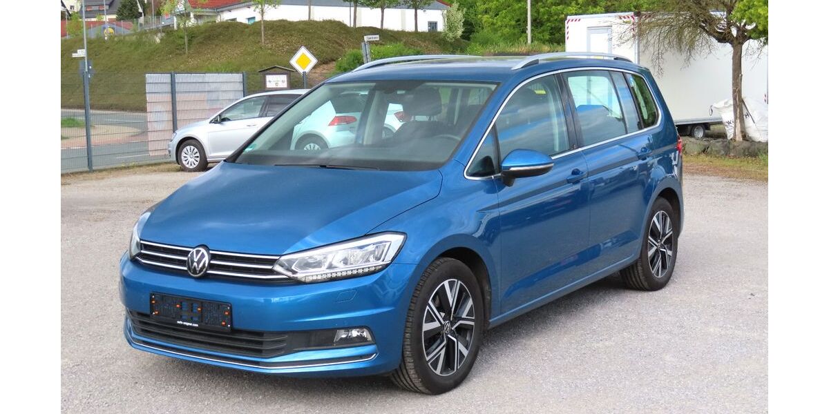 VW Touran 138.500 km 18.300 &euro; Solms-Oberbiel 35606